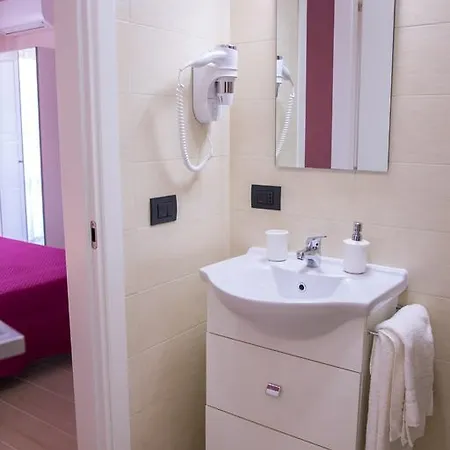 Guest house Gleda In The Square